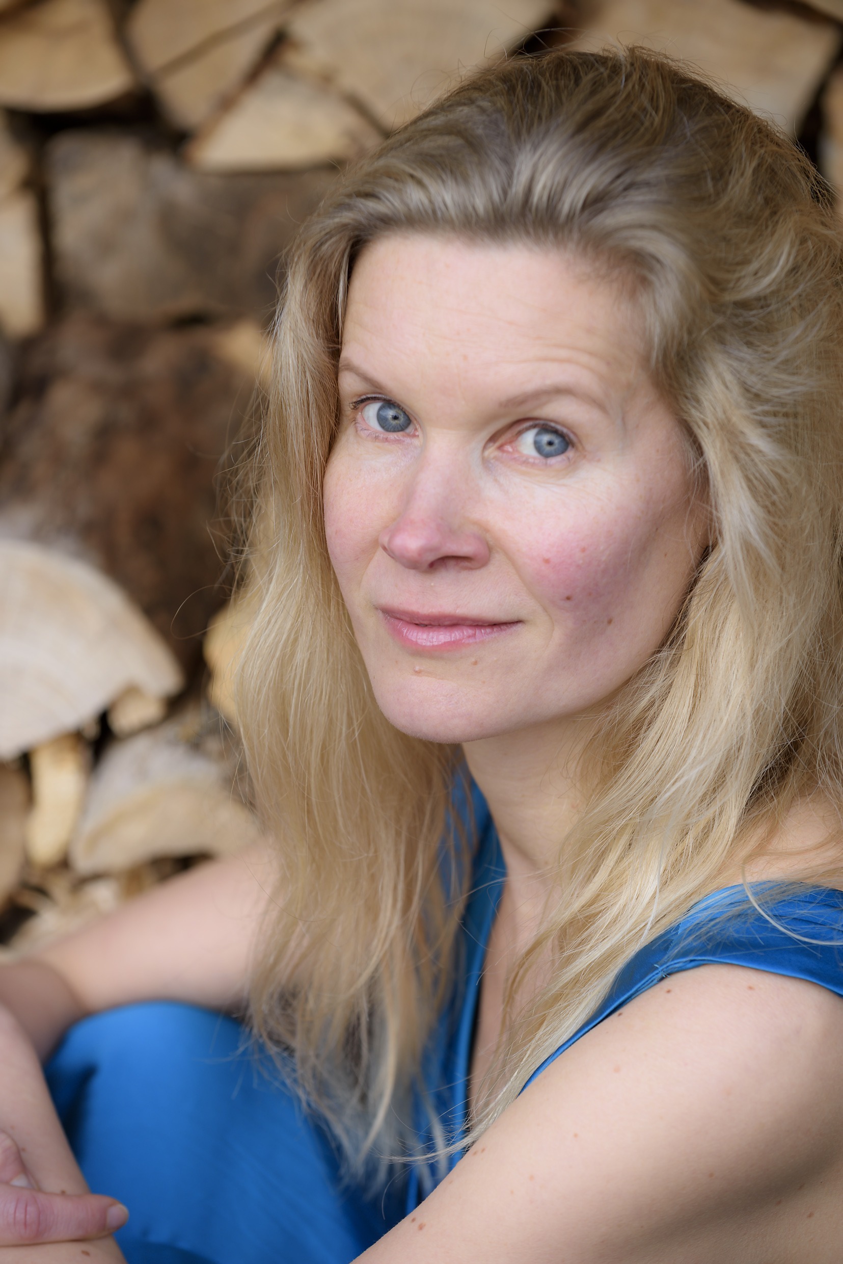 ANYA HEIDI (FINLAND & UK)